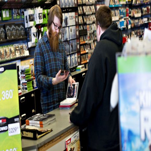 GameStop 'Trade Anything Day' khiến nhân viên lo ngại về rủi ro sinh học
