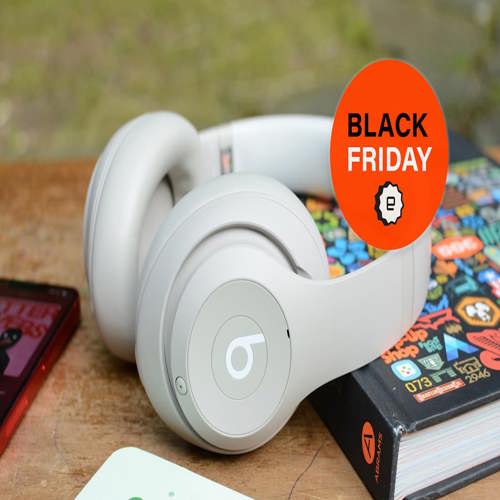 Beats Studio Pro giảm nửa giá trong dịp Black Friday