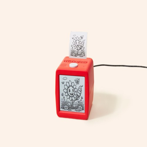 Trải nghiệm Stickerbox — công cụ AI tạo sticker cho trẻ em