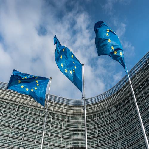 EU rút lại yêu cầu buộc nền tảng quét và xóa CSAM