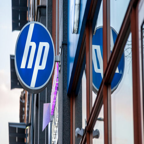 HP giảm biên chế hàng nghìn, tăng cường sử dụng AI để tiết kiệm chi phí