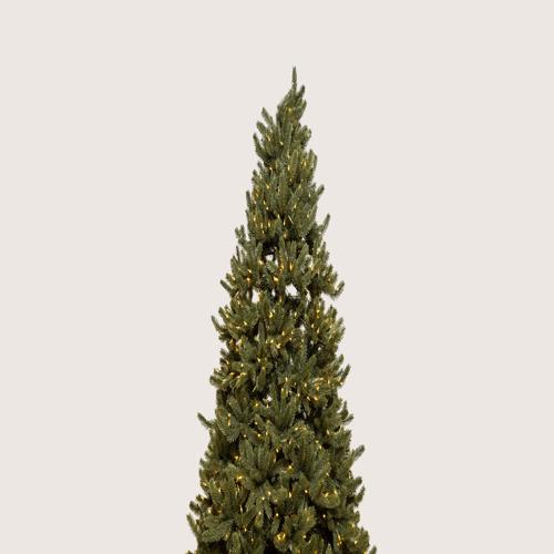 Balsam Hill Black Friday: Giảm 40% cho cây thông giả cao cấp
