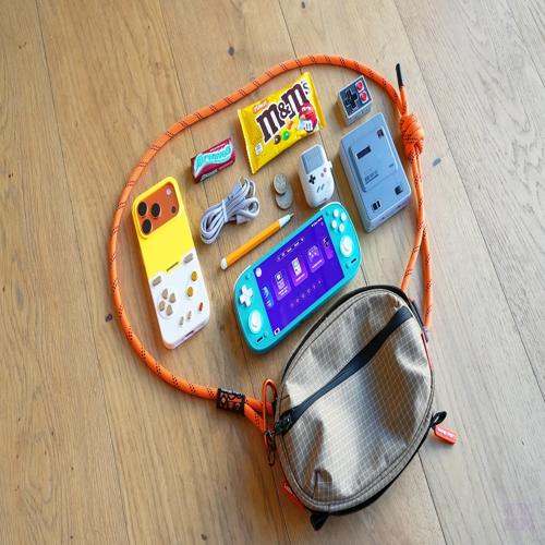 Bóc túi EDC sling chuyên cho retro gaming: những thứ thiết yếu