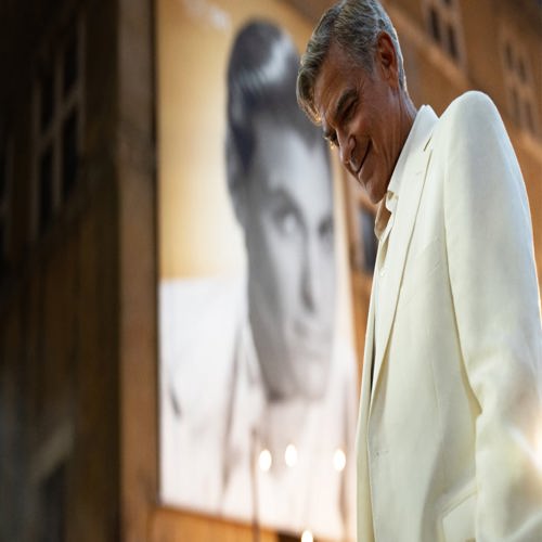Jay Kelly: George Clooney quyến rũ trong phim hài showbiz