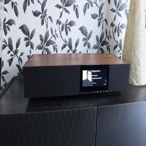 Đánh giá Cambridge Audio Evo One: 14 loa, soundbar “quá tay” cho chơi game